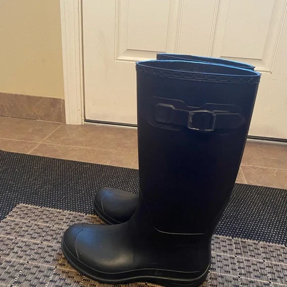 Kamik Rain boots women’s black size 9 - LIKE NEW - Picture 2 of 5
